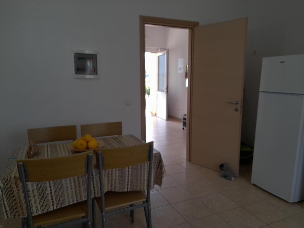 Garden View Appartment Kalavarda Экстерьер фото